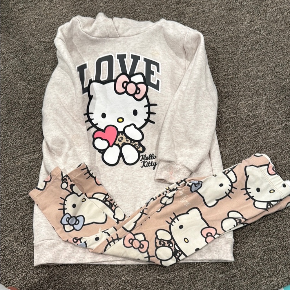 H&M Hello Kitty Cream and Pink Pajama Set Matching Set